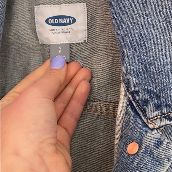 Sleeveless Jean Jacket - Picture 3 of 3